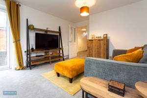 Sitting Room- click for photo gallery